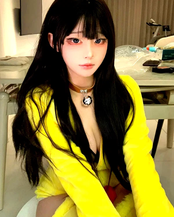 yingyinng_ instagram image archive image