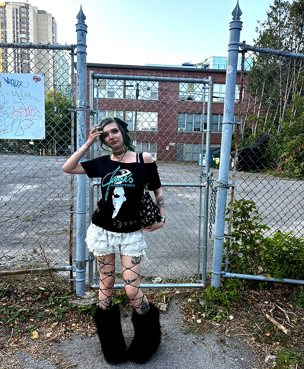 kaitfuckinglyn instagram image archive image