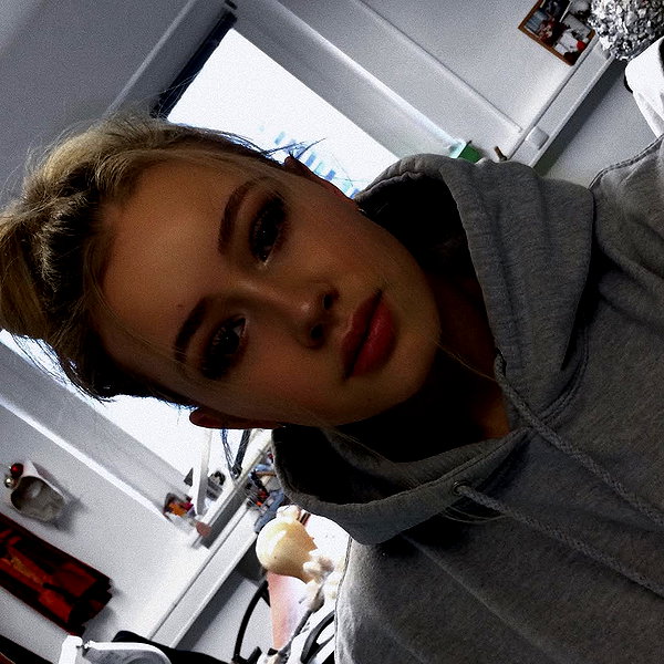 lilih instagram image archive image