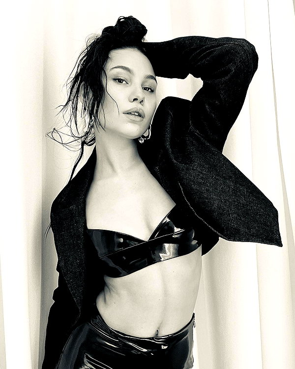 ninastodden instagram image archive image