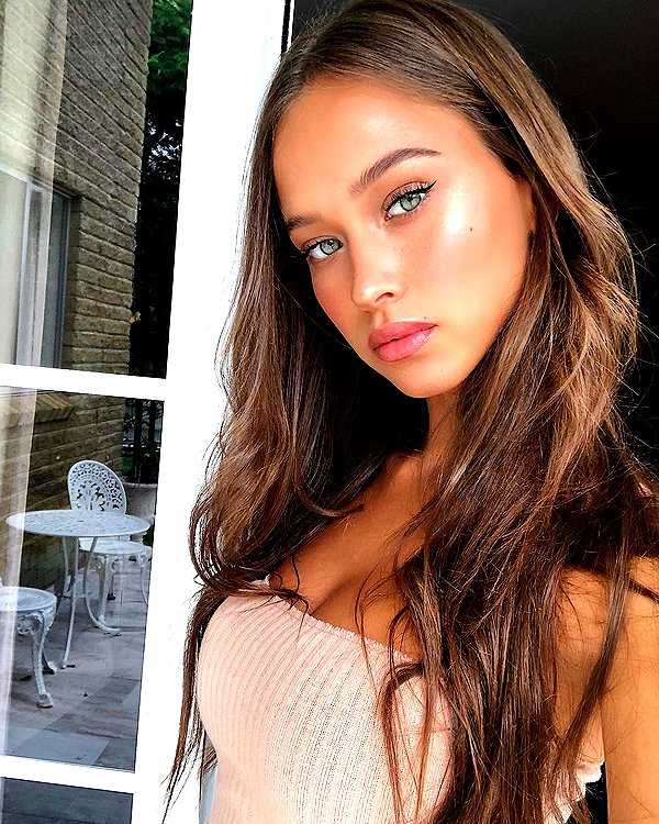 isabellemathersx instagram image archive image
