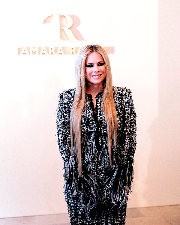 avrillavigne instagram image archive image