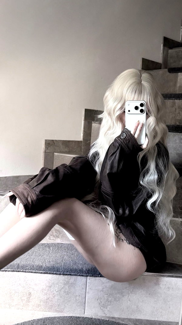 annaemiliaz instagram image archive image