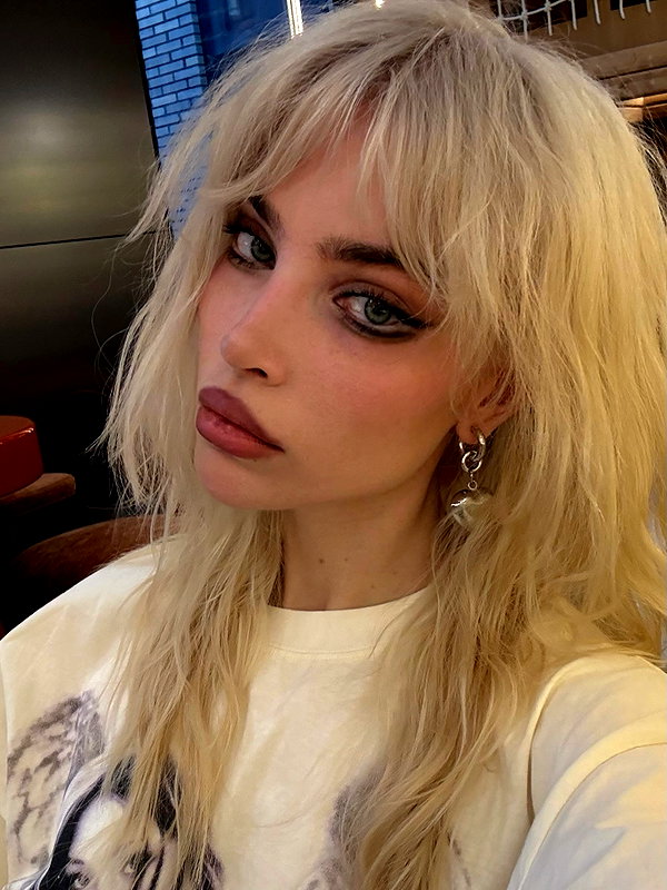 anya4everr instagram image archive image