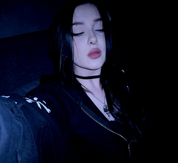 alllinauy instagram image archive image