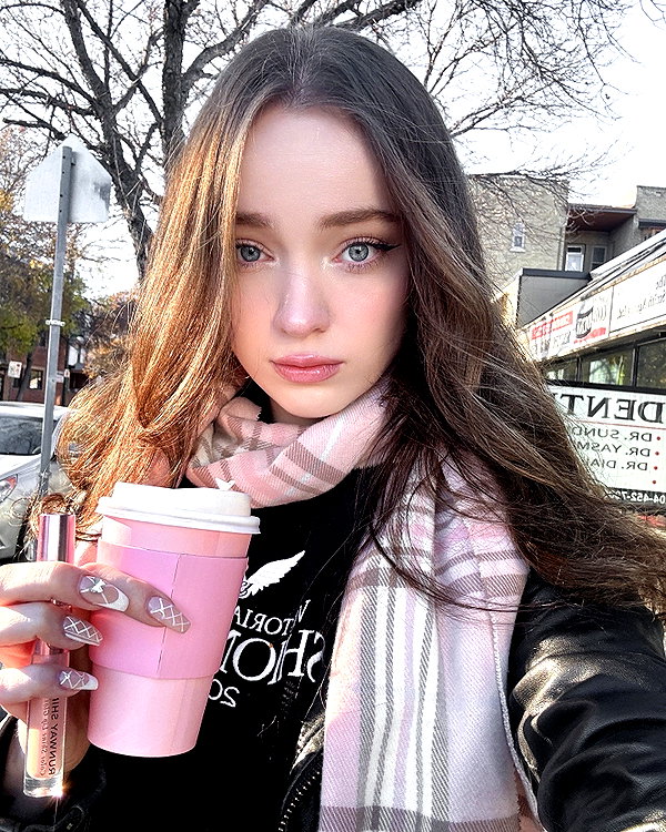 1uvgabi instagram image archive image
