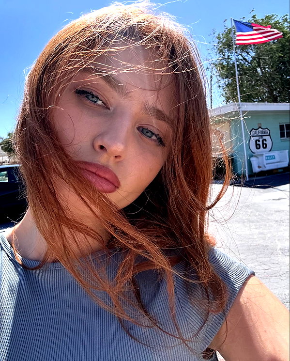 renatarrii instagram image archive image