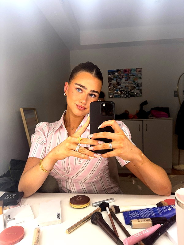 sophadophaa_ instagram image archive image