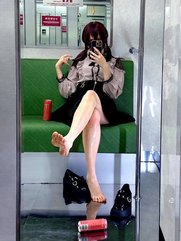 pepper_cos instagram image archive image