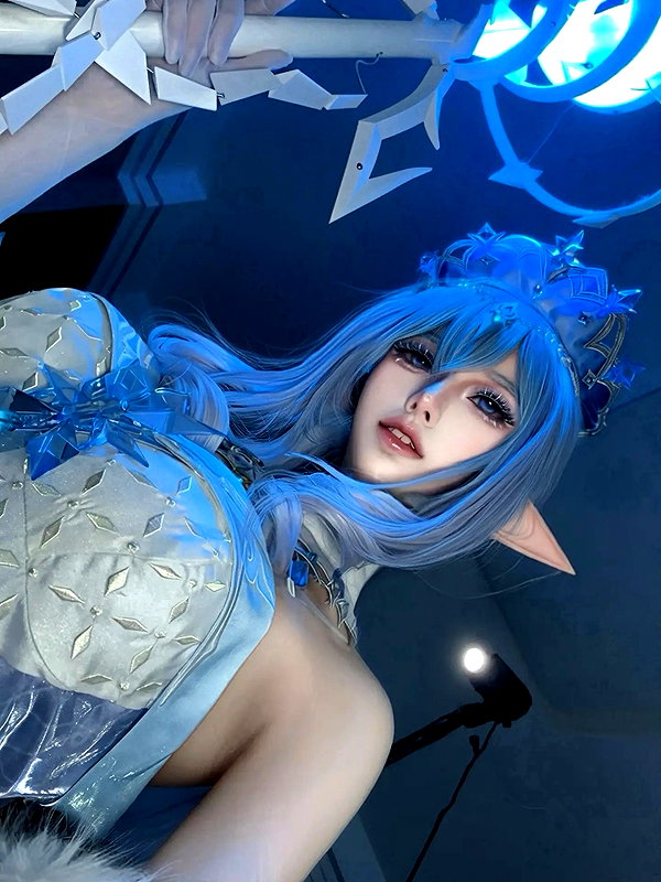 gallery_cosplayer instagram image archive image