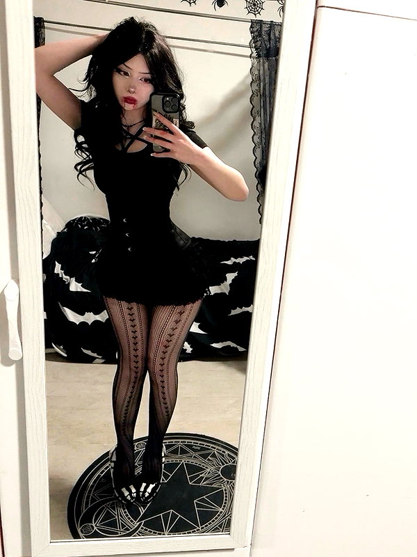 vampiryska instagram image archive image