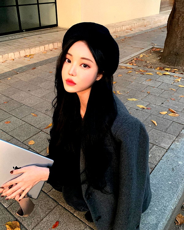 daxbin instagram image archive image