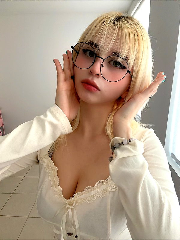 luly1980s instagram image archive image