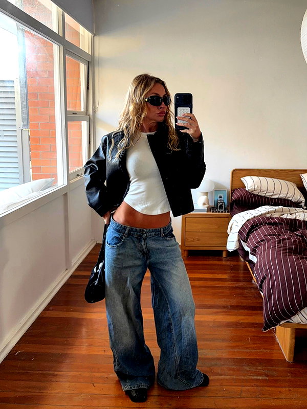 Archived image from @edenharper on Instagram