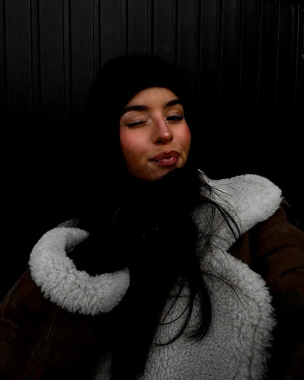 zoeliss instagram image archive image