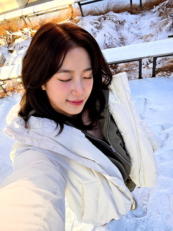 zuhazana instagram image archive image