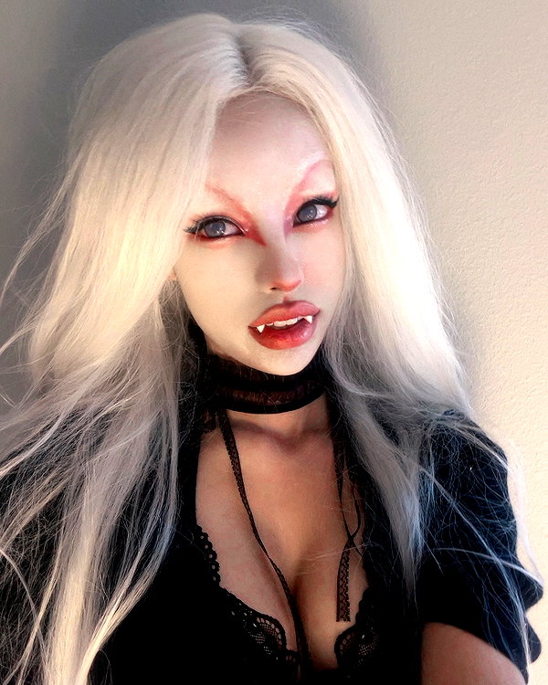 Archived image from @irisinna on Instagram