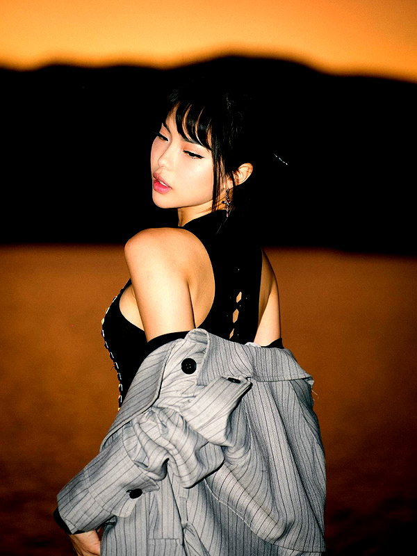 minaxash instagram image archive image