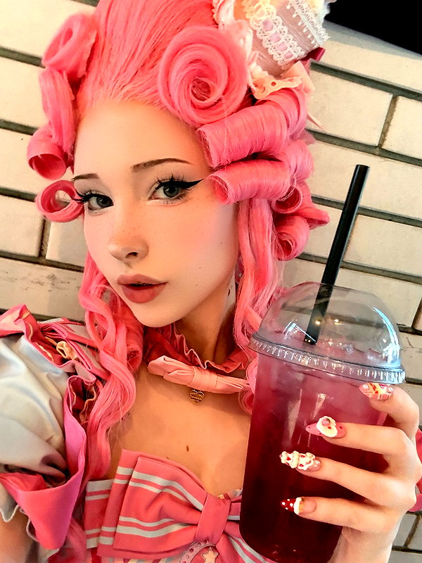alina_thedoll instagram image archive image