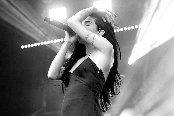 nessabarrett instagram image archive image