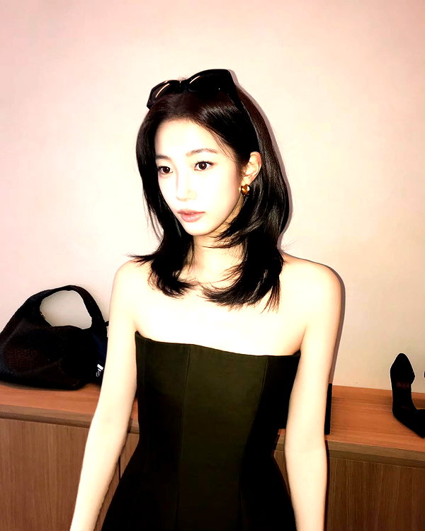 zuhazana instagram image archive image
