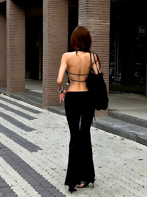 lyhythuedoxinh instagram image archive image