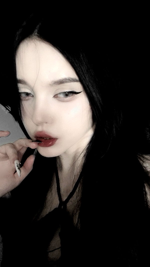 glowmoonshorty instagram image archive image