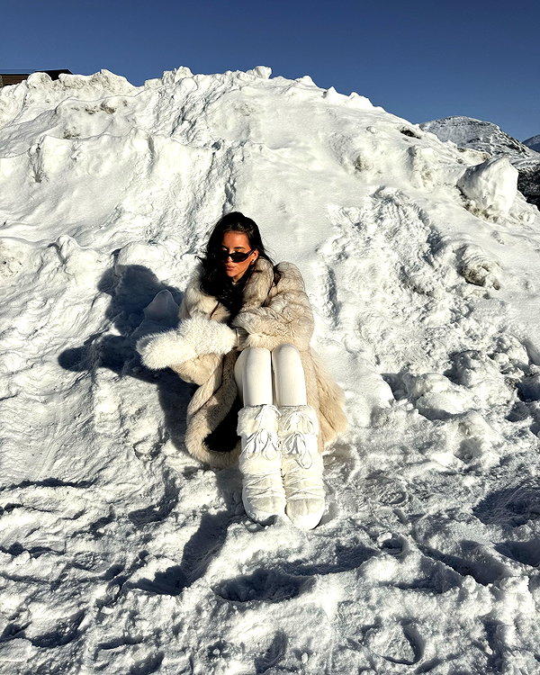 zoeliss instagram image archive image