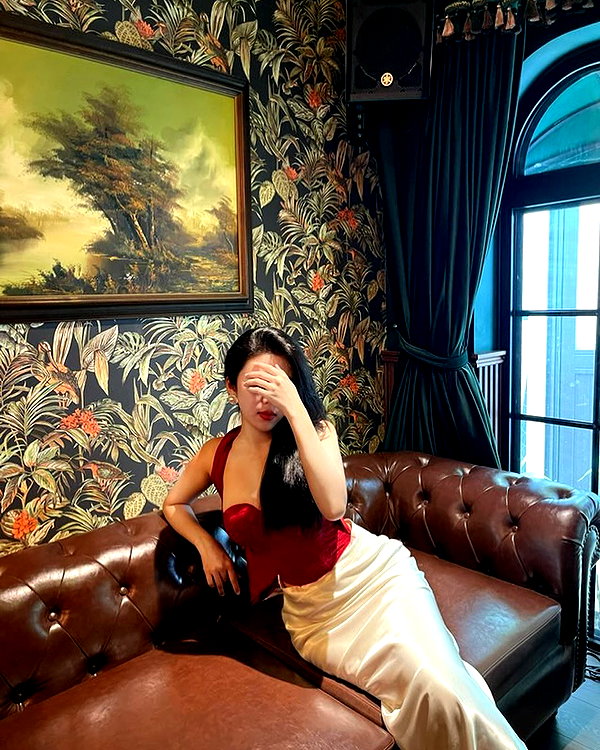lyhythuedoxinh instagram image archive image