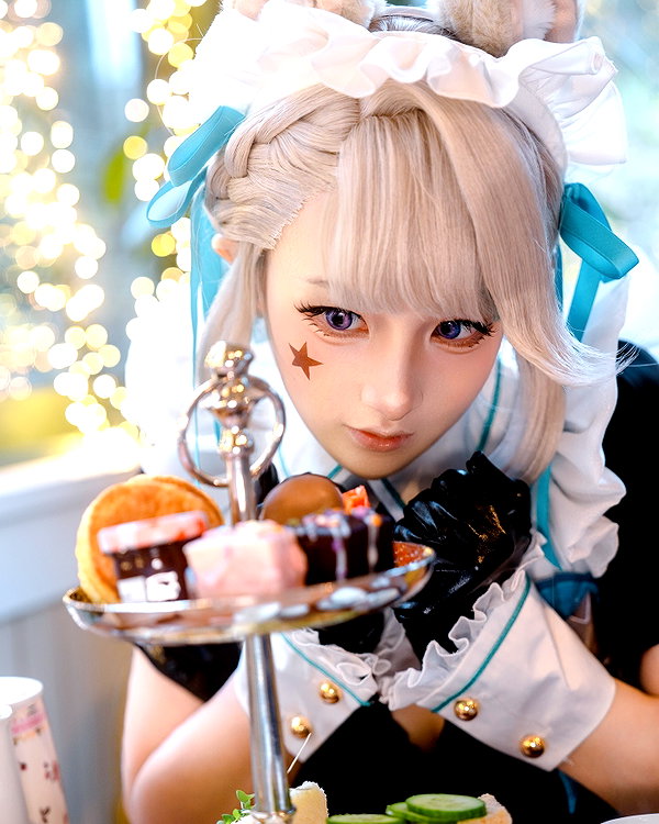 miee_cos instagram image archive image