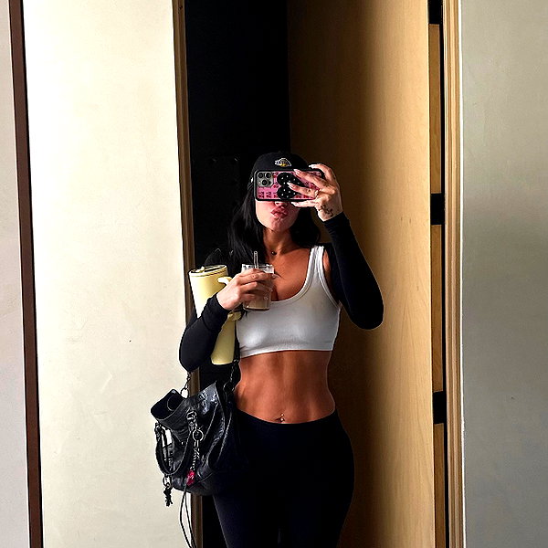 staskaranikolaou instagram image archive image