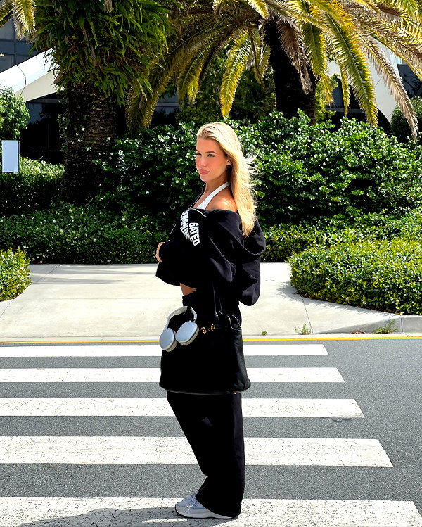sophiebatzloff instagram image archive image