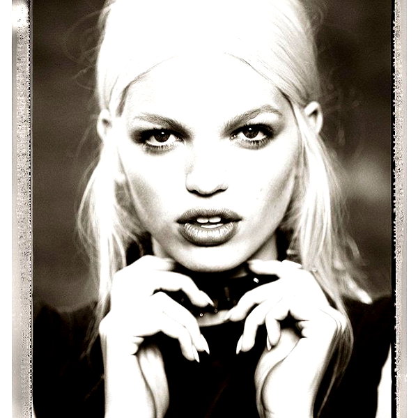 ashleybenson instagram image archive image