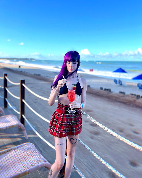 jadelaverne instagram image archive image