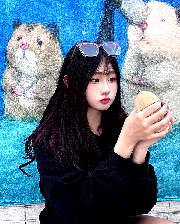 lai_931201 instagram image archive image