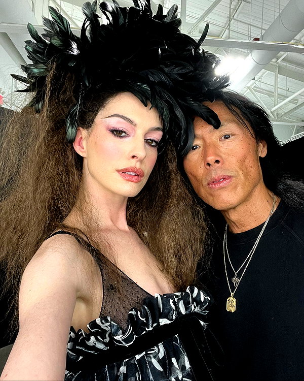 annehathaway instagram image archive image