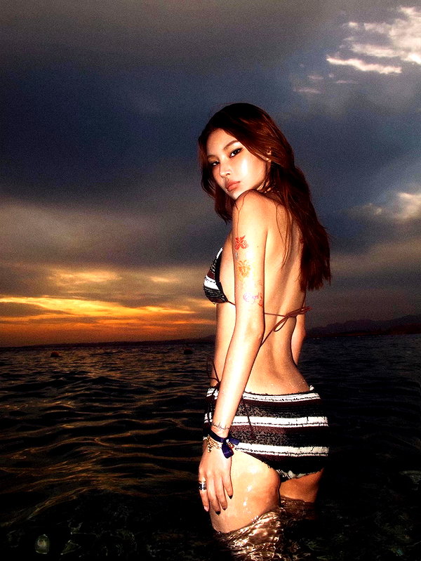 ll.lu1s instagram image archive image