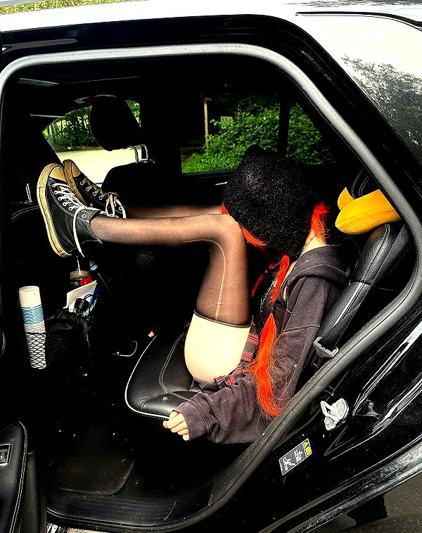 lucin4te instagram image archive image