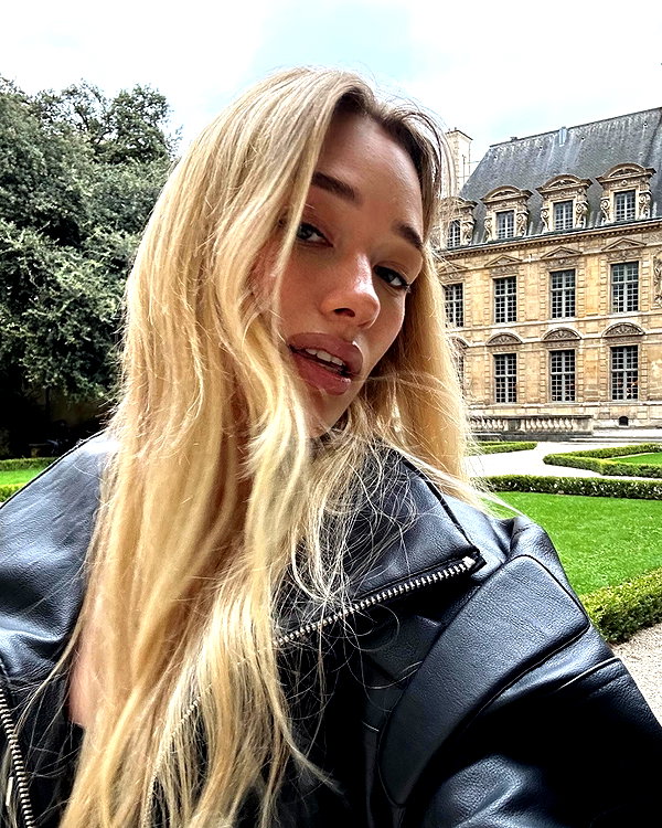 avestanova instagram image archive image