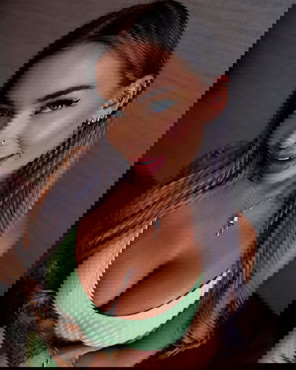 itshayleydavies itshayleydavies archive image