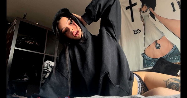 shawtysuzi instagram image archive image