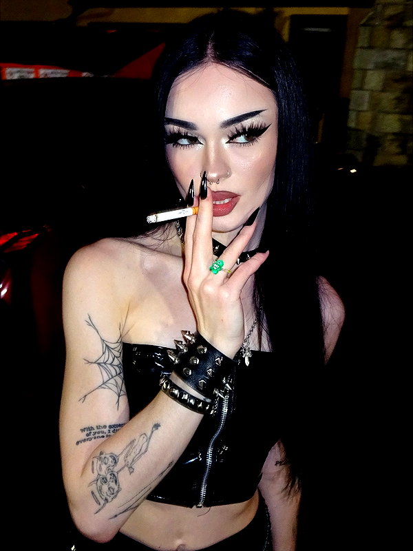 gabs.z.x instagram image archive image