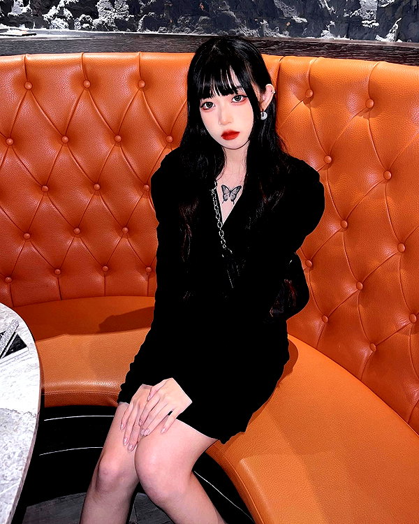 nixqq.425_ instagram image archive image
