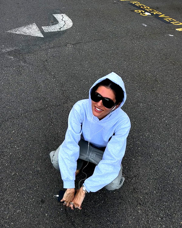 reneeebeller instagram image archive image