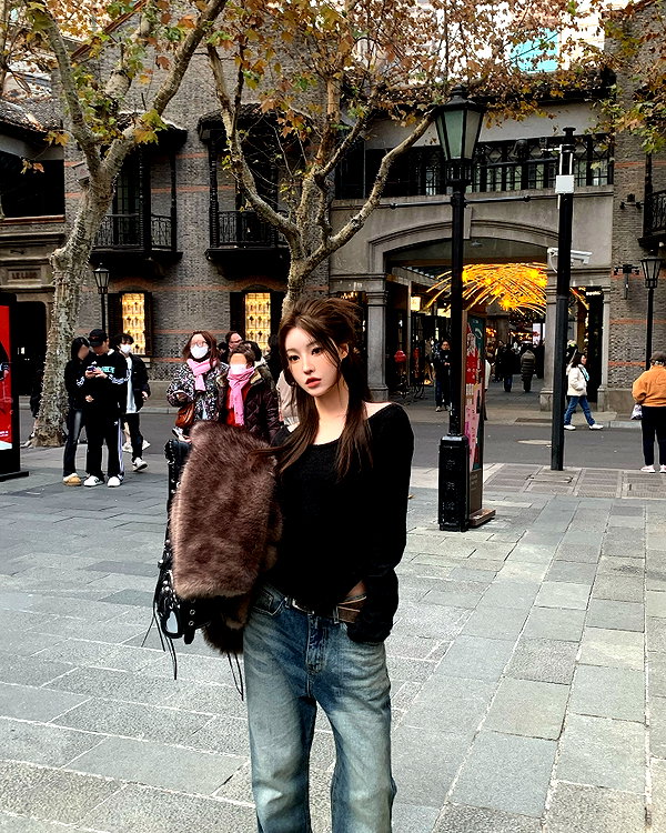 daxbin instagram image archive image