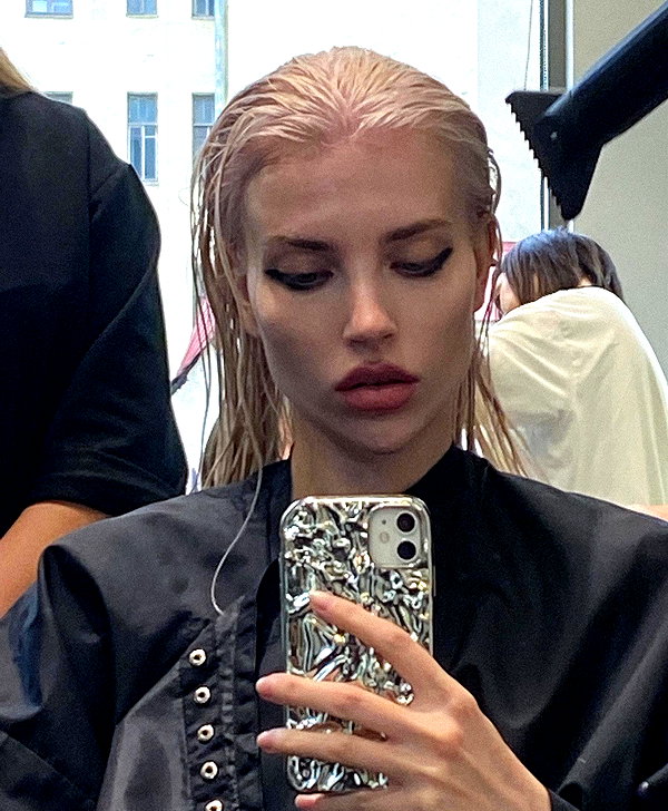 anya4everr instagram image archive image