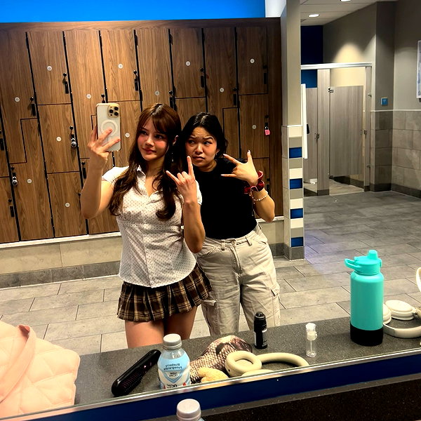 dommymommytiff instagram image archive image