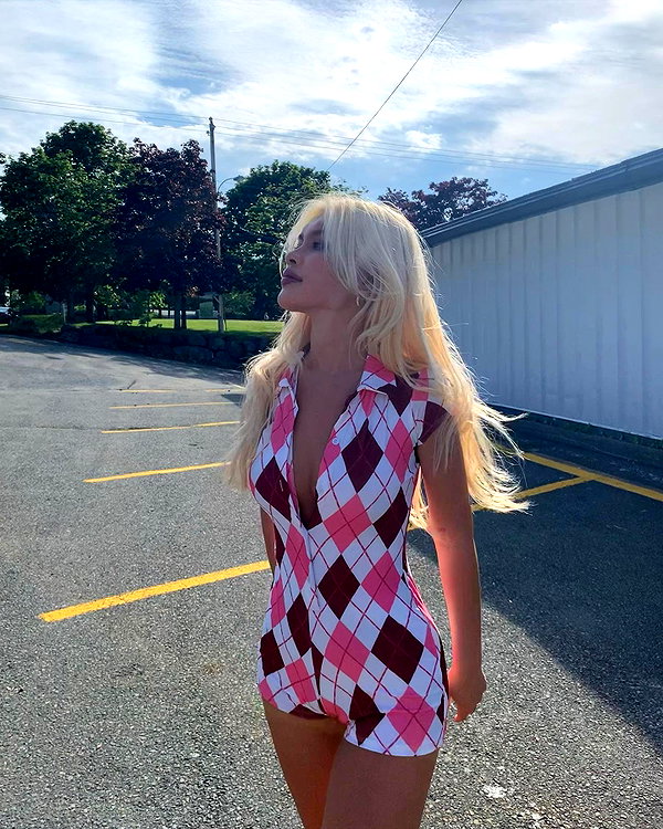diakimeko instagram image archive image
