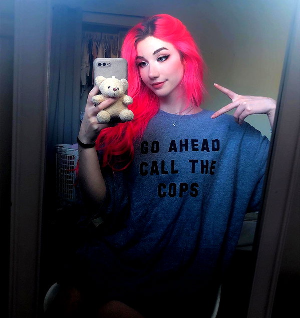 danielle.mercedie instagram image archive image