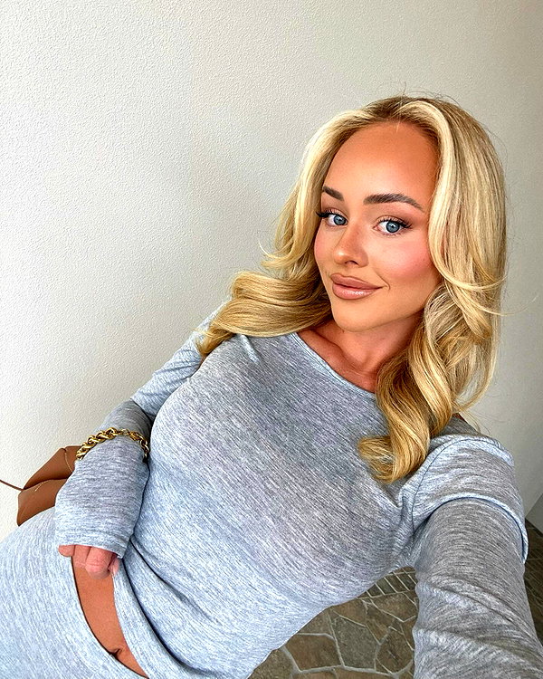 allieauton instagram image archive image
